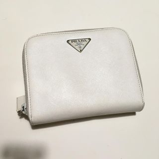 プラダ(PRADA)のPRADA 折り財布(財布)