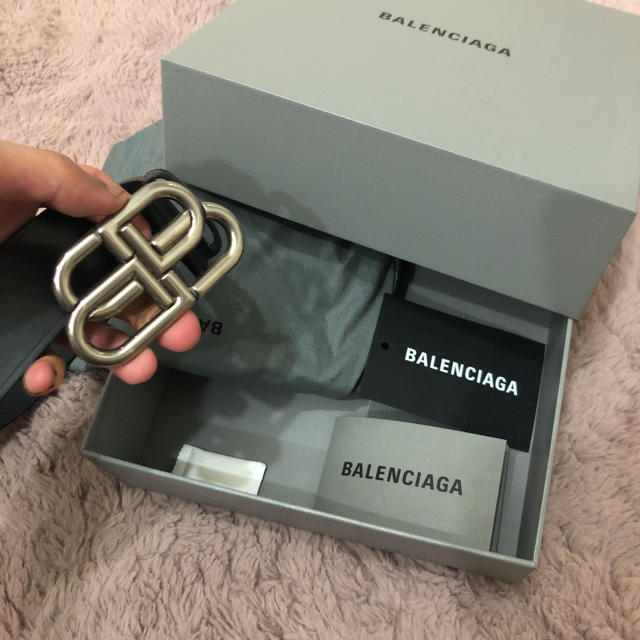 BALENCIAGAベルト(65センチ)