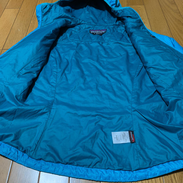 patagonia(パタゴニア)のパタゴニア 状態良好 レディース ナノパフ アウトドア キャンプ トレッキング  レディースのジャケット/アウター(ナイロンジャケット)の商品写真