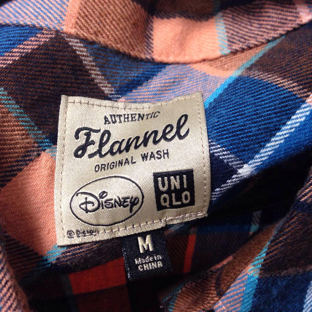 Disney(ディズニー)のコラボ チェックシャツ レディースのトップス(シャツ/ブラウス(半袖/袖なし))の商品写真