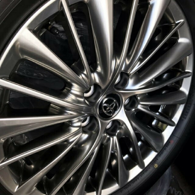 年末のプロモーション トヨタ 極上品 新車外し 30系純正17インチ