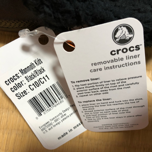 crocs(クロックス)のクロックス クロックバンドマンモスキッズ17.5新品 キッズ/ベビー/マタニティのキッズ靴/シューズ(15cm~)(サンダル)の商品写真