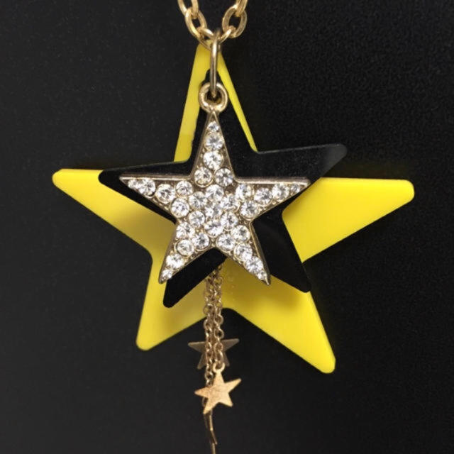 【ワンウェイ】星 キラキラ ネックレス レディースのアクセサリー(ネックレス)の商品写真