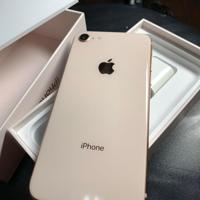 Apple 64GB ゴールドの通販 by たかちこ1447's shop｜アップルならラクマ - iPhone8 simフリー 新品低価