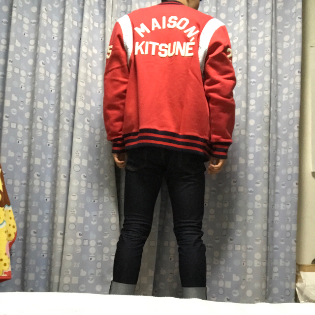 MAISON KITSUNE'(メゾンキツネ)のMAISON KITSUNE  テディ ジャケット メンズのジャケット/アウター(スタジャン)の商品写真