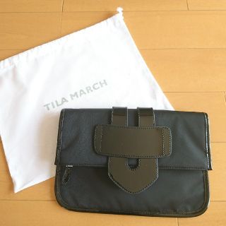 ティラマーチ(TILA MARCH)の美品♡TILA MARCHティラマーチ♡ナイロンクラッチバッグ黒(クラッチバッグ)