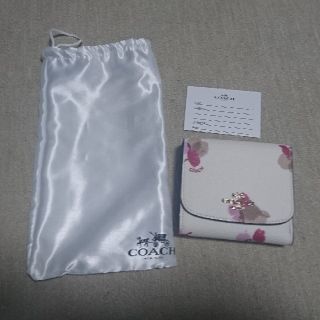 コーチ(COACH)のぐりん☆様専用 新品未使用 COACH コーチ 花柄 財布 折り財布(財布)