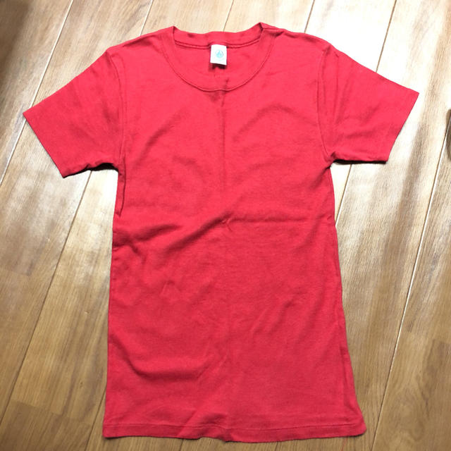 PETIT BATEAU(プチバトー)のPETIT BATEAU プチバトー Tシャツ 半袖　赤 14ans レディースのトップス(Tシャツ(半袖/袖なし))の商品写真