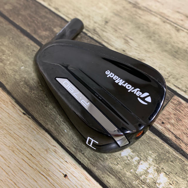 TaylorMade(テーラーメイド)のテーラーメイド P790 アイアン 単品AW ヘッドのみ 限定品ブラック スポーツ/アウトドアのゴルフ(クラブ)の商品写真