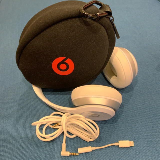 beats solo2 ヘッドホン オーディオ機器 beats solo2 ヘッドホン オーディオ機器
