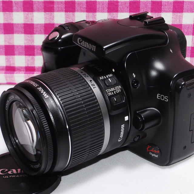 Canon(キヤノン)の❤ワクワクの予感❤Canon Kiss digital レンズキット スマホ/家電/カメラのカメラ(デジタル一眼)の商品写真