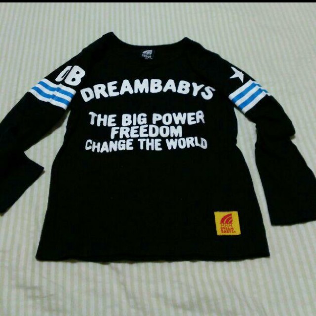 DREAMBABYS(ドリームベイビーズ)のドリームべビーズTシャツ キッズ/ベビー/マタニティのキッズ服男の子用(90cm~)(Tシャツ/カットソー)の商品写真