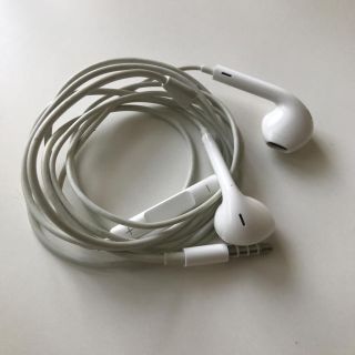 アップル(Apple)のApple 純正品 イヤホン(ヘッドフォン/イヤフォン)