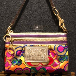 コーチ(COACH)の美品 COACH  コーチ ミニバッグ ポーチ パープル系 オプアート(ポーチ)