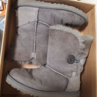 アグ(UGG)のUgg ムートンブーツ(ブーツ)