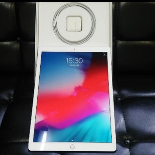 アイパッド(iPad)のipadpro 12.9　Wi-Fi初代　３２GB(タブレット)