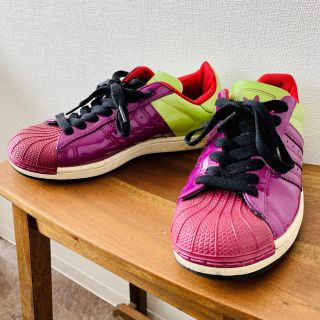 アディダス(adidas)のアディダス スーパースター 紫/黄緑(スニーカー)