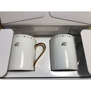 ヨンドシー(4℃)の4°C  ペアマグカップ 新品(グラス/カップ)