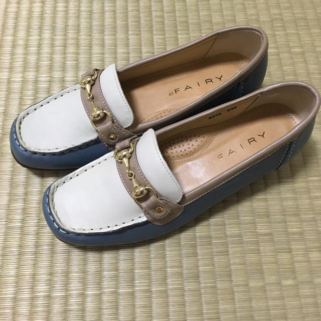 【新品】革靴  ローファー  24.0cm レディースの靴/シューズ(ローファー/革靴)の商品写真