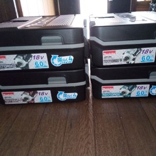 マキタ(Makita)のMakita マキタ TD171Dインパクトドライバー18v 4台新品未使用(工具)