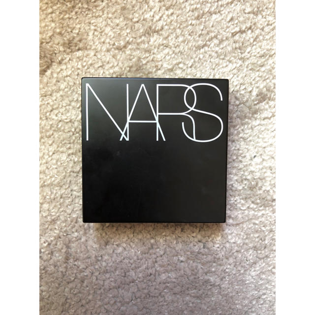 NARS ナチュラルラディアントロングウェアクッションファンデーション