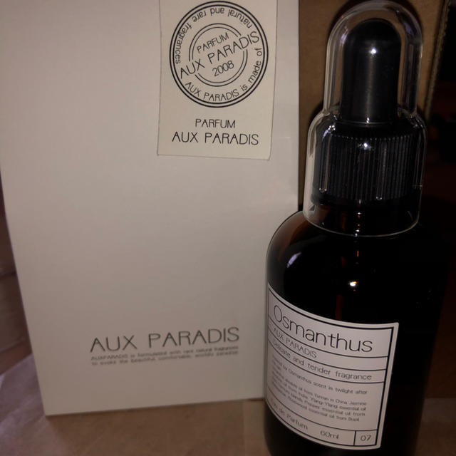 AUX PARADIS(オゥパラディ)のオゥパラディ オスマンサス 60ml コスメ/美容の香水(ユニセックス)の商品写真