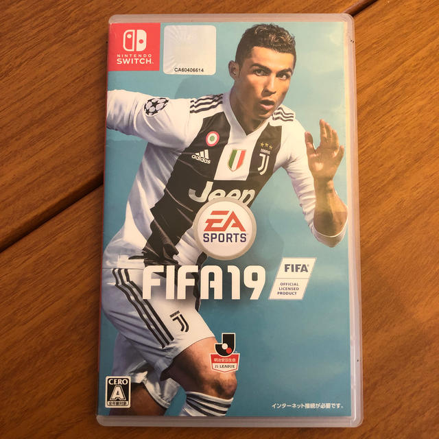 FIFA 19 STANDARD EDITION Nintendo Switch エンタメ/ホビーのゲームソフト/ゲーム機本体(家庭用ゲームソフト)の商品写真