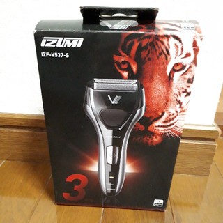 髭剃り　IZUMI ソリッドシリーズ　IZF-V537-S(メンズシェーバー)