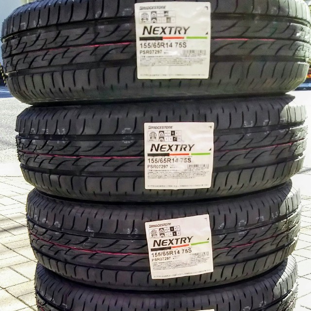 BRIDGESTONE(ブリヂストン)の155/65R14 ブリヂストン新品タイヤ4本 全国送料無料 自動車/バイクの自動車(タイヤ)の商品写真