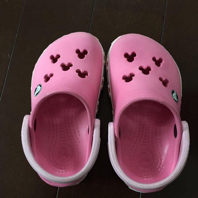 crocs(クロックス)のクロックス キッズ/ベビー/マタニティのベビー靴/シューズ(~14cm)(サンダル)の商品写真