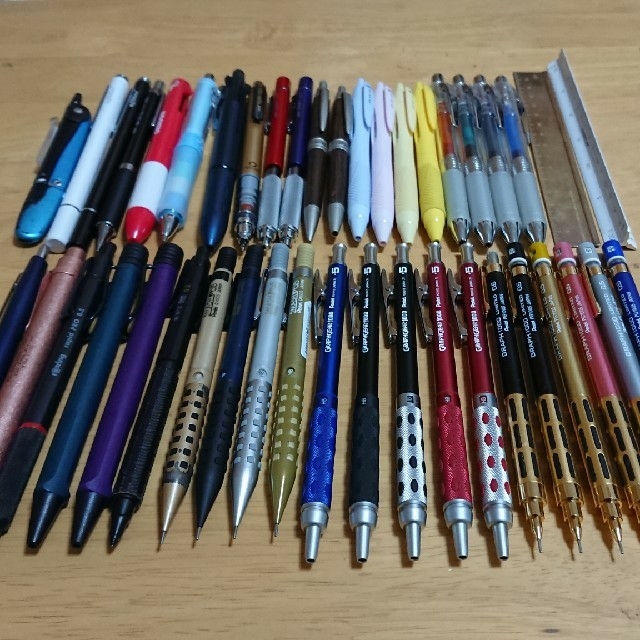 値下げしました!】シャーペン ボールペン まとめ売り 【最安値】 40.0