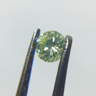 強蛍光グリーンダイヤモンド 0.070ct ルース ソーティング付き