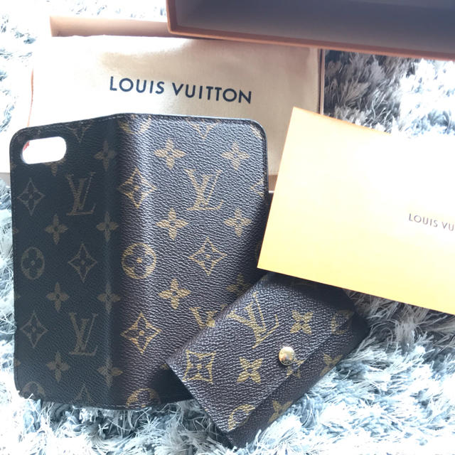 LOUIS VUITTON - 最終値下✨VUITTON iPhone7.8plusカバーand5連キーケースの通販