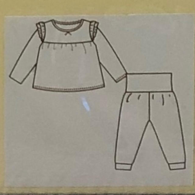 マザウェイズ パジャマ 腹巻 104 長袖 キッズ/ベビー/マタニティのキッズ服女の子用(90cm~)(パジャマ)の商品写真