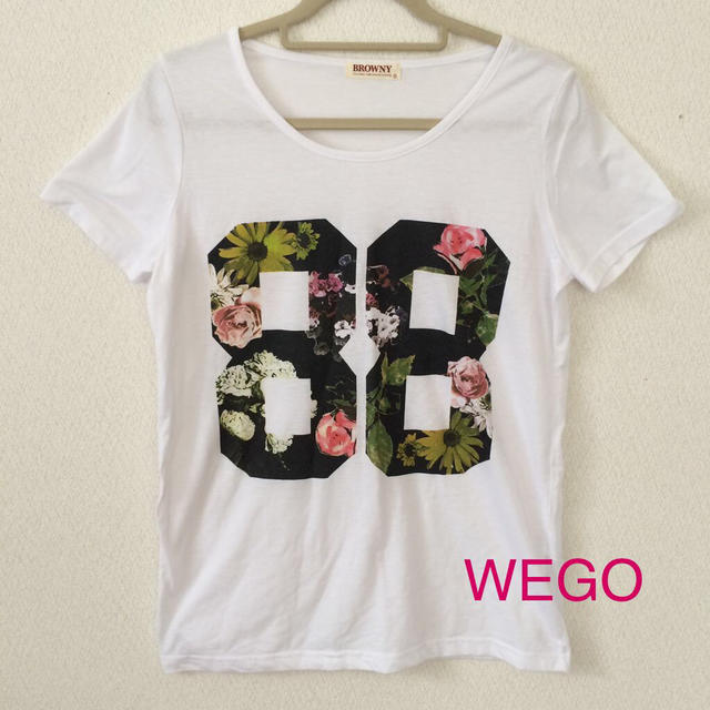 WEGO(ウィゴー)のWEGO  ８８Tシャツ ホワイト レディースのトップス(Tシャツ(半袖/袖なし))の商品写真