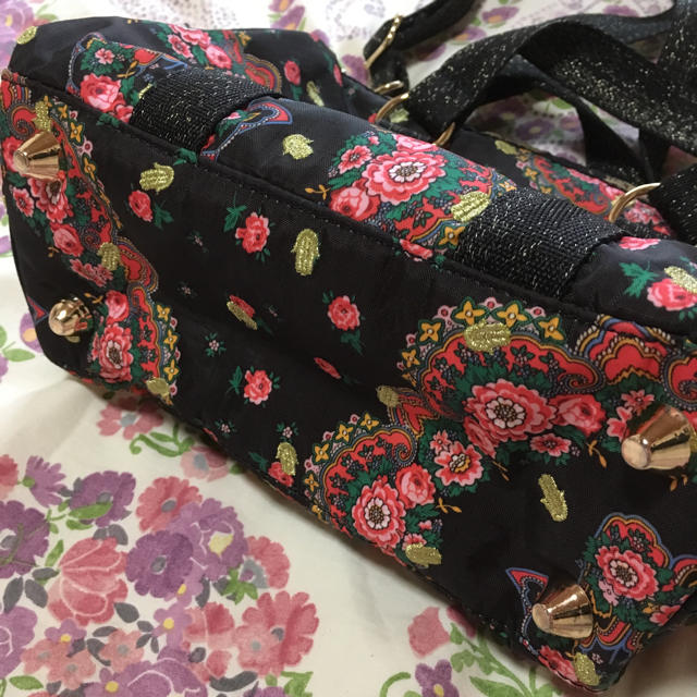 LeSportsac(レスポートサック)のレスポートサック🌸マヌーシュ        コラボ 2WAY ショルダーバッグ レディースのバッグ(ショルダーバッグ)の商品写真