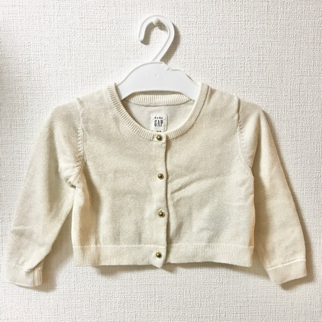 babyGAP(ベビーギャップ)のbabyGAP サイズ80 カーディガン  カーデ  キッズ/ベビー/マタニティのベビー服(~85cm)(カーディガン/ボレロ)の商品写真