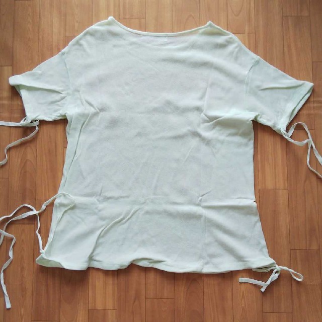 itazura(イタズラ)のitazura Tシャツ レディースのトップス(Tシャツ(半袖/袖なし))の商品写真