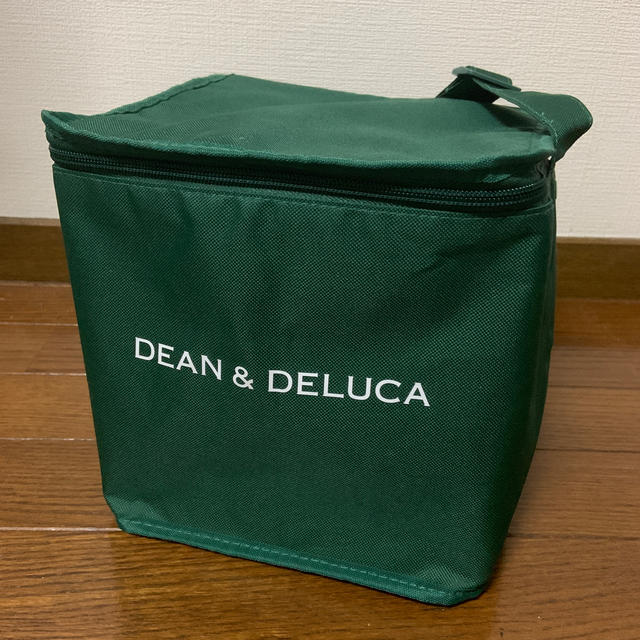 DEAN & DELUCA(ディーンアンドデルーカ)のDEAN&DELUKA 保冷バック インテリア/住まい/日用品のキッチン/食器(弁当用品)の商品写真