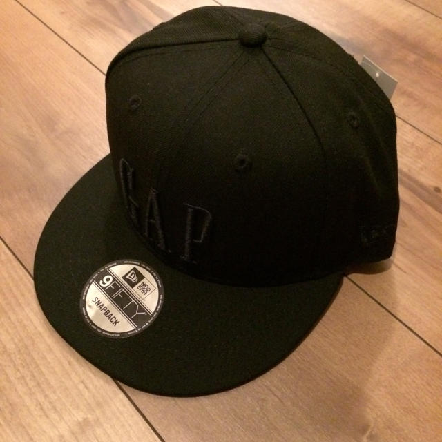 GAP NEWERA キャップ ブラック