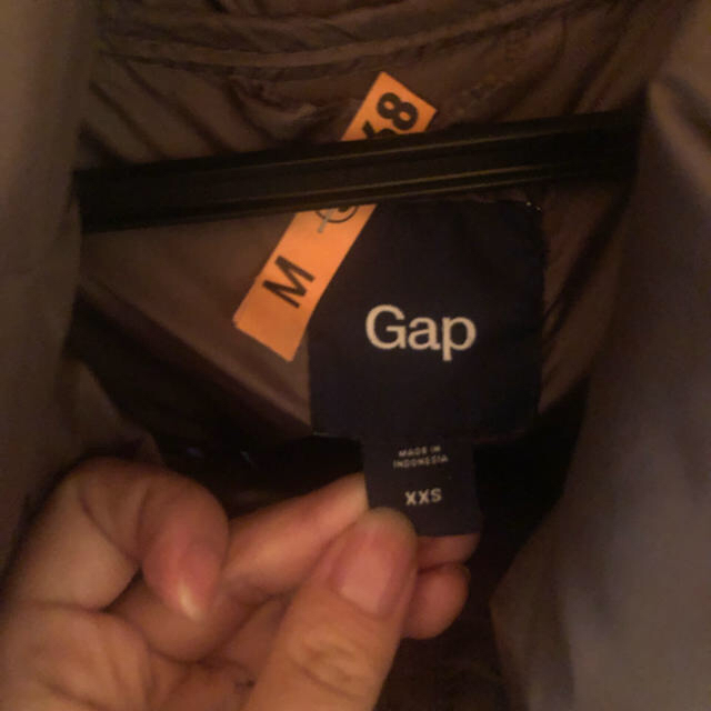 GAP(ギャップ)のGAPダウンベスト レディースのジャケット/アウター(ダウンベスト)の商品写真