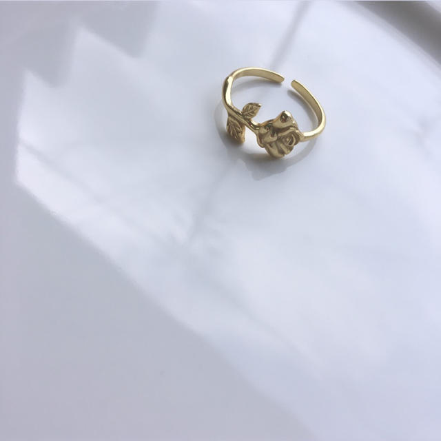 ALEXIA STAM(アリシアスタン)のNEW!ヴィンテージ ローズring・silver925 レディースのアクセサリー(リング(指輪))の商品写真