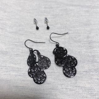 ブラックピアス ★ セット売り(ピアス)