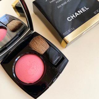 シャネル(CHANEL)のジュコントゥラスト330ローズペティヤン(チーク)