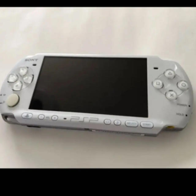 PlayStation Portable(プレイステーションポータブル)のPSP3000 本体のみ エンタメ/ホビーのゲームソフト/ゲーム機本体(携帯用ゲーム機本体)の商品写真