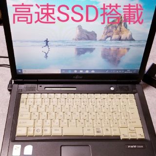 フジツウ(富士通)のノートパソコンLIFEBOOK FMV-C8250 SSD搭載(ノートPC)