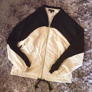 ザラ(ZARA)のZARA trf 相物ナイロンブルゾン モノトーン(ブルゾン)