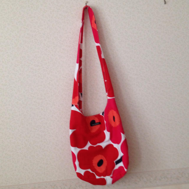 marimekko(マリメッコ)のマリメッコ ショルダーバッグ レディースのバッグ(ショルダーバッグ)の商品写真