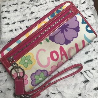 コーチ(COACH)のコーチの花柄  長財布(財布)