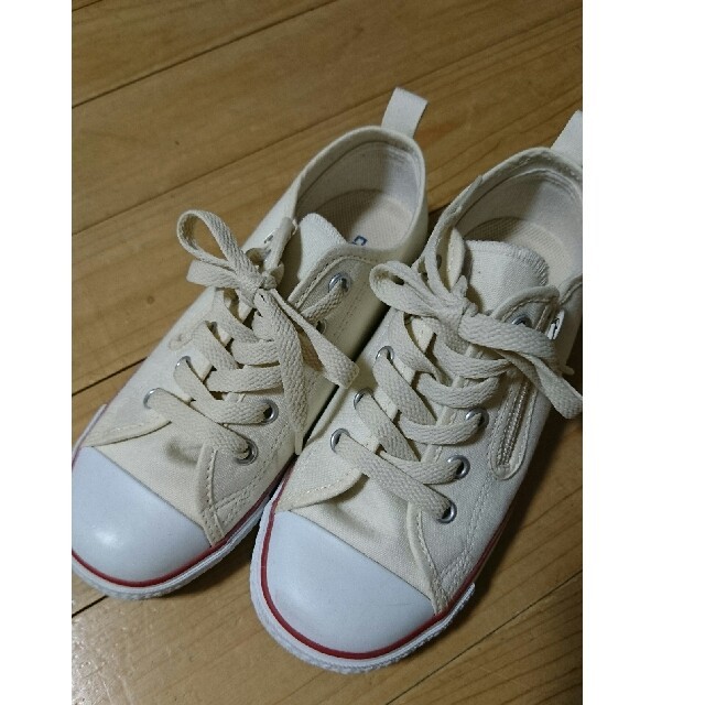 CONVERSE(コンバース)の美品♡コンバース キッズ 21㎝ オフホワイト  キッズ/ベビー/マタニティのキッズ靴/シューズ(15cm~)(スニーカー)の商品写真